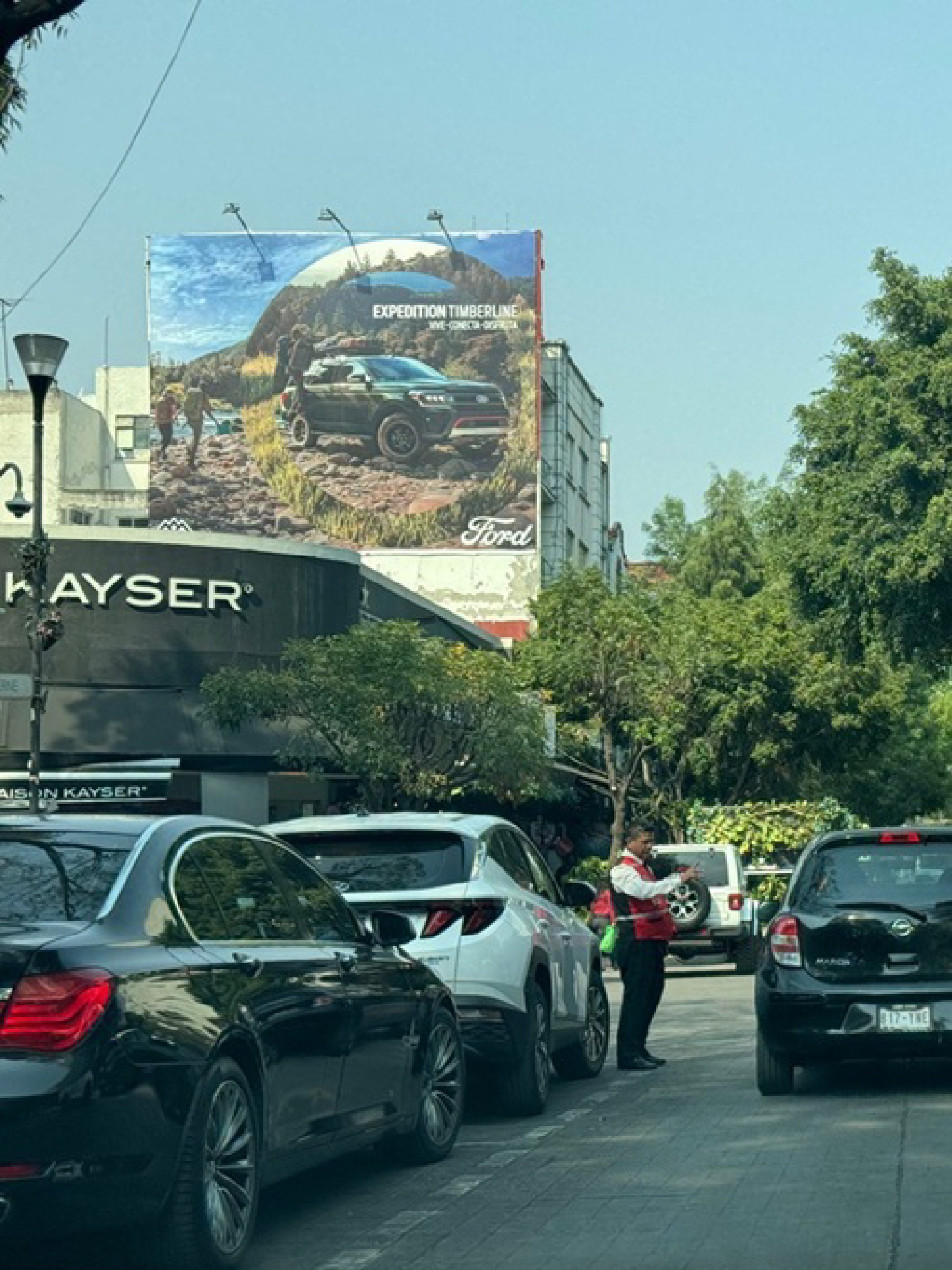 Muro publicitario 4